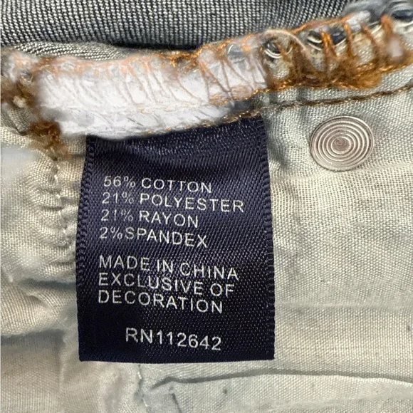 Sandpiper Dark Blue Jean Shorts with Rolled Hems and Distressed Look Size 20 EUC - Picture 6 of 7